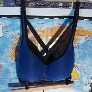 Danskin sports bra